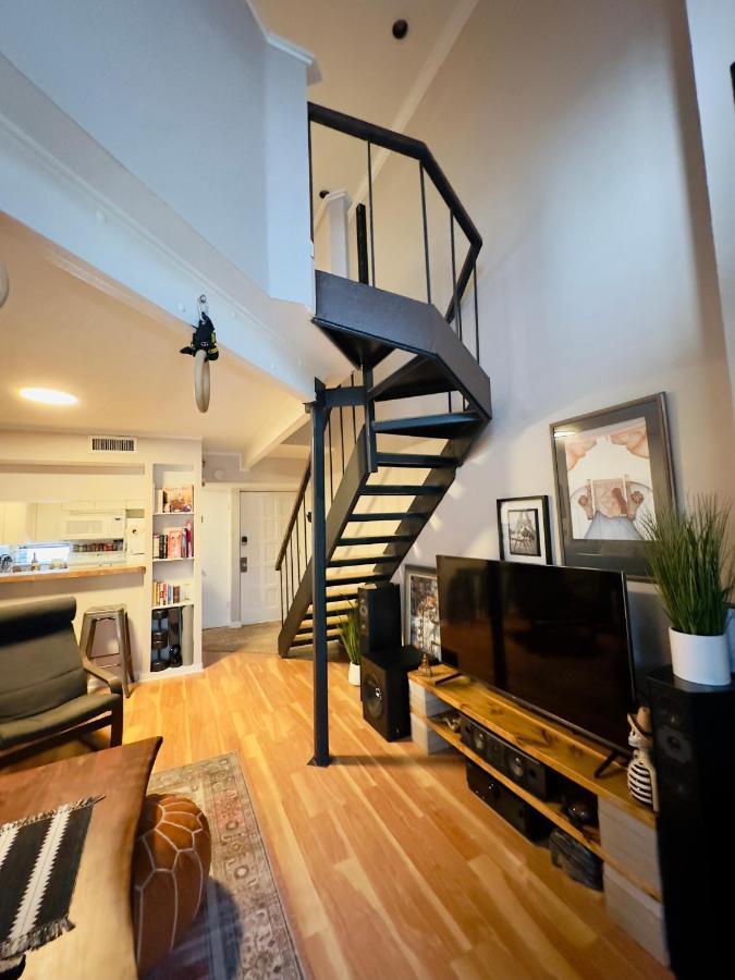 Hifi Sound & Comfort - Uptown Dallas / 2-Story Loft Экстерьер фото